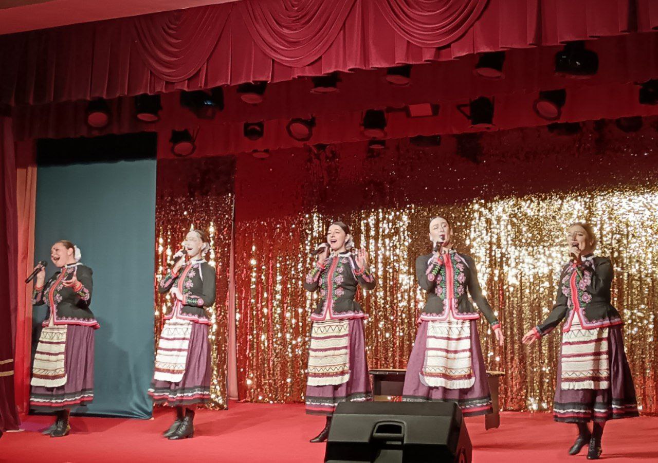 7 марта в Новогрудке расцвело не только весеннее настроение, но и невероятная красота белорусской культуры!